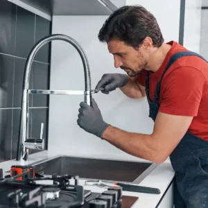 CAMBIO DE GRIFERÍA COCINA / LAVABOS / DUCHA